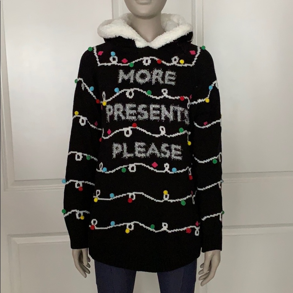 NWT Sherpa Hoodie Holiday Lights Sweater